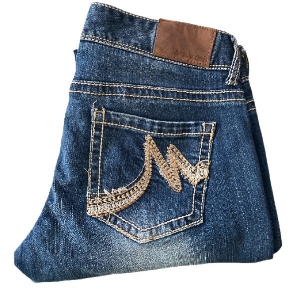 Maurice's jeans Straight Leg factory fading light distressing size 3/4 Long - Picture 16 of 16